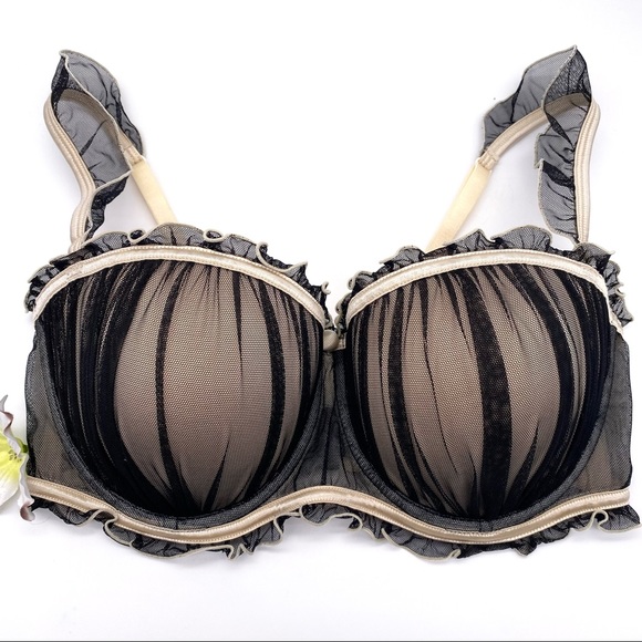 NWOT Kardashian Kollection Intimates Ruffle Balconette Bra, 34C - Picture 9 of 12